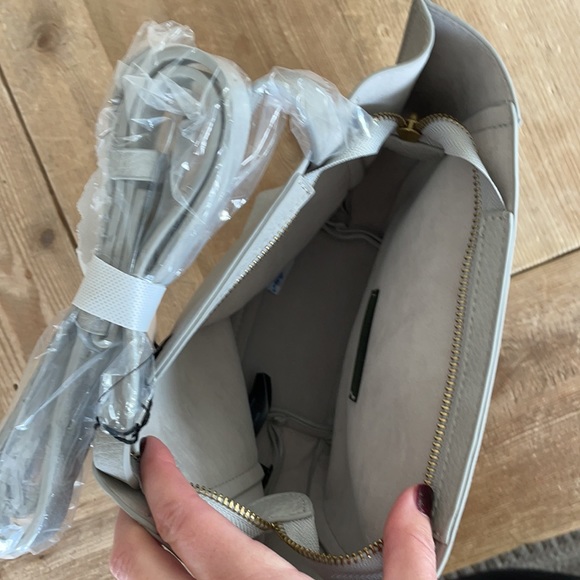 Celeste Crossbody bag - Picture 9 of 9